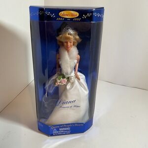 Street Players Princess‎ Diana Doll Collector's Edition 1961-1997 NIB